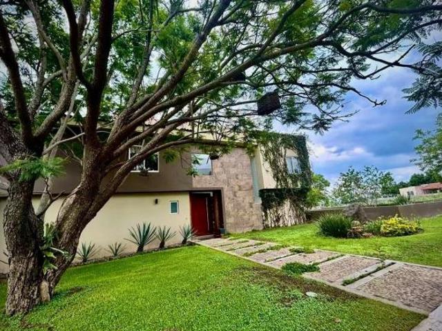 Casa en Venta en Fracc Santa Sofía Country Club AMUEBLADA