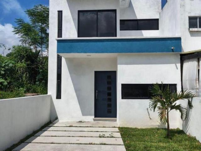 Casa en venta en Amatlán De Los Reyes, Veracruz