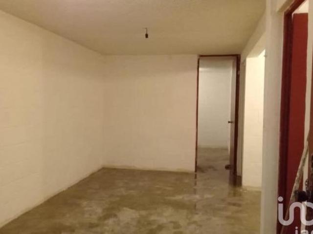 CASA EN VENTA EN FRACCIONAMIENTO MARQUESA