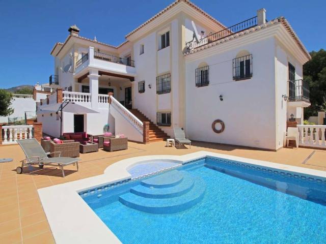 Casa en venta en La Axarquía, Andalucía