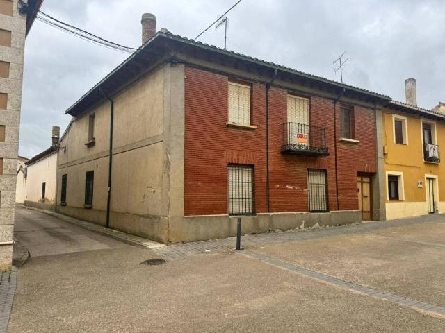 Casa en venta en Frómista, Castilla y León
