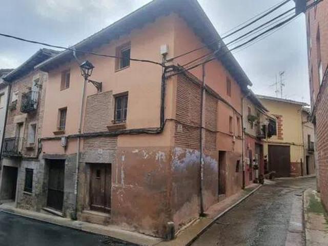 Casa en venta en Fuenmayor, La Rioja