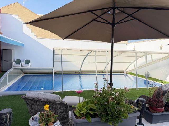 Casa en venta en Antequera, Andalucía