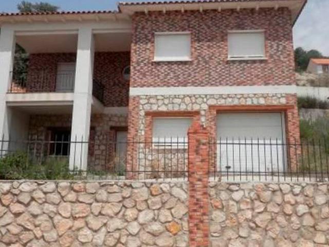 Casa en venta en Fuentenovilla, Guadalajara