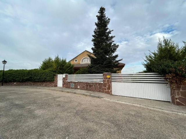 Casa en venta en Fuentenovilla, Castilla-La Mancha