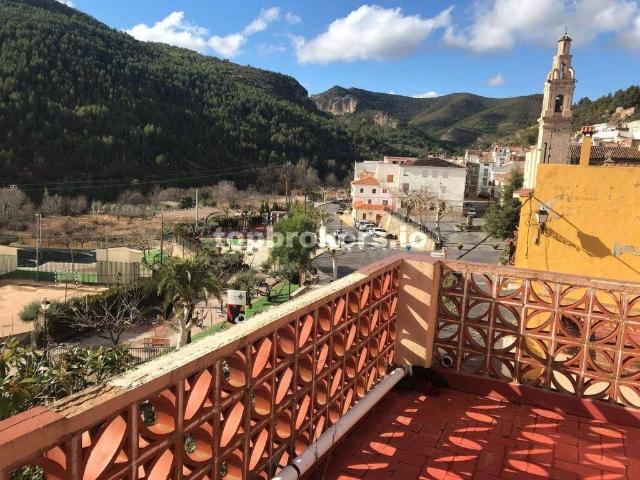 Casa en venta en Fuentes De Ayódar