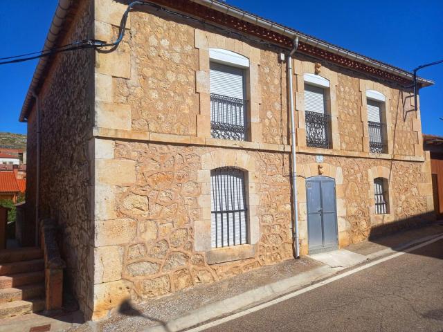 Casa en venta en Fuentesoto, Castilla y León