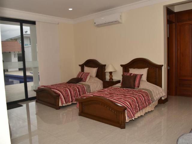 Casa En Venta En Fusagasuga V47302
