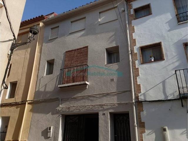 Casa en venta en l'Alt Palància, Valencia