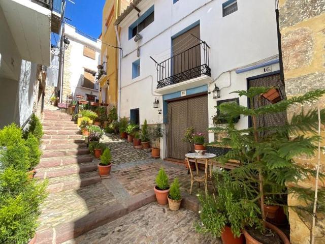 Casa en venta en l'Alt Palància, Valencia
