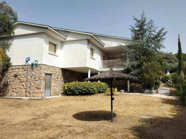 Casa en venta en Encinar-San Alberto-vista Nevada, Galapagar