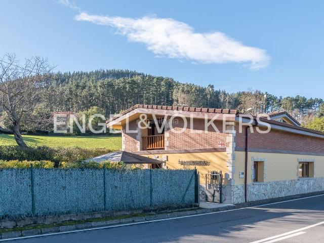 Casa en venta en Galdames, Guipúzcoa
