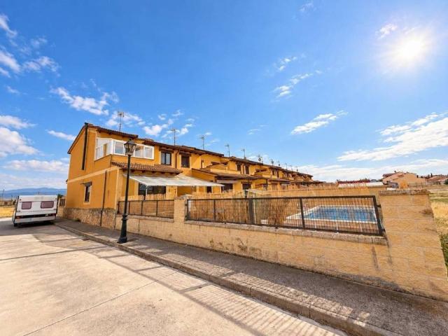 Casa en venta en Garcillán, Segovia