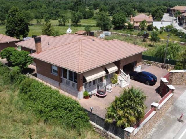Casa en venta en Gargantilla Del Lozoya Y Pinilla De Buitrago, Madrid