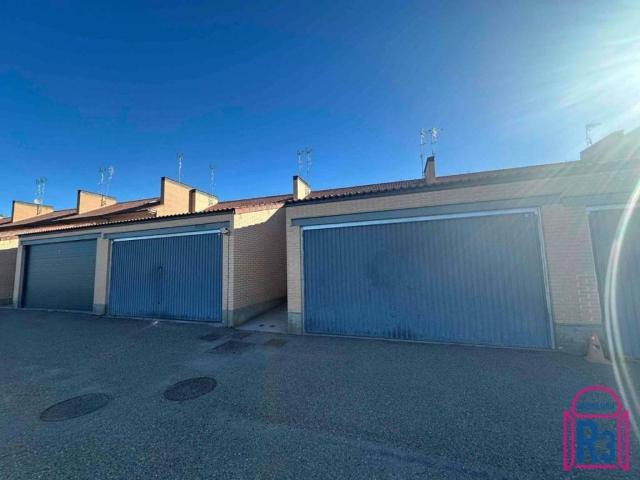 Casa en venta en Garrafe De Torío, Castilla y León