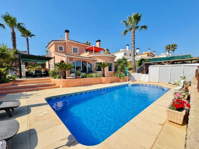 Casa en venta en Gata De Gorgos