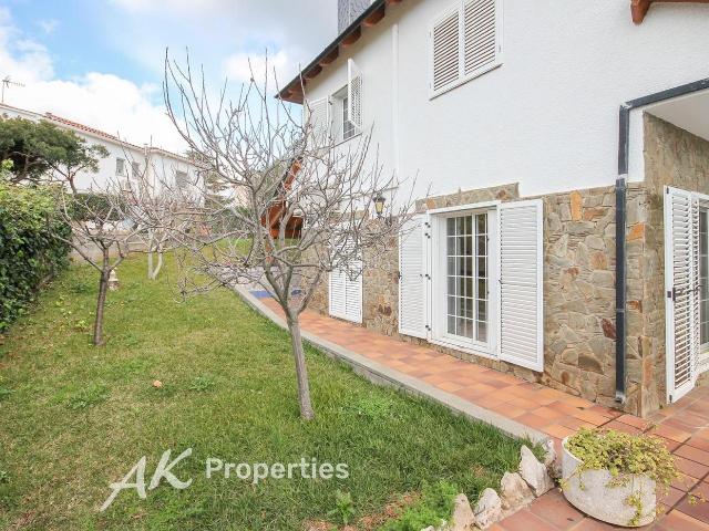 Casa en venta en Gavà, Bruguers