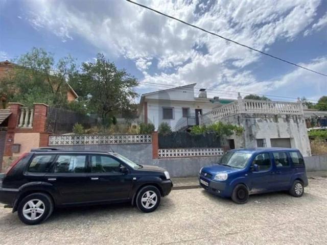 Casa en venta en Gelida