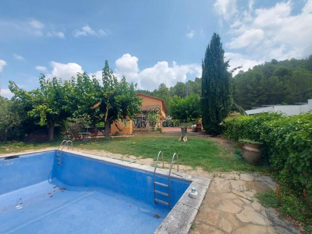 Casa en venta en Gelida