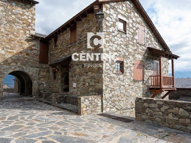 Casa en venta en Ger, Girona
