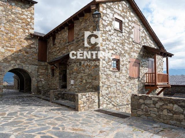 Casa en venta en Ger, Girona