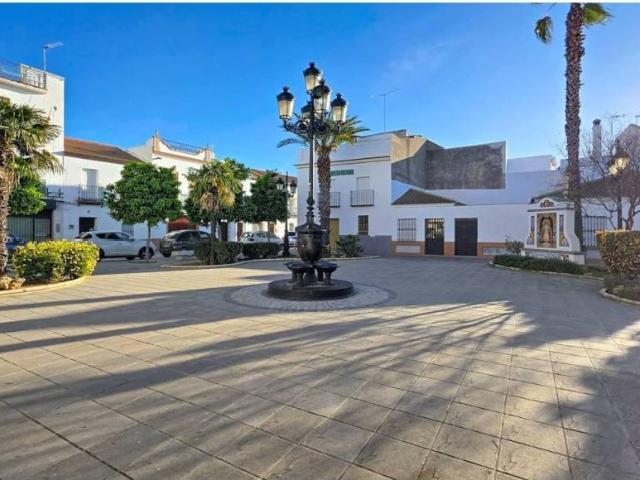 Casa en venta en Gerena, Andalucía