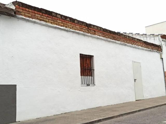 Casa en venta en Gerena, Andalucía
