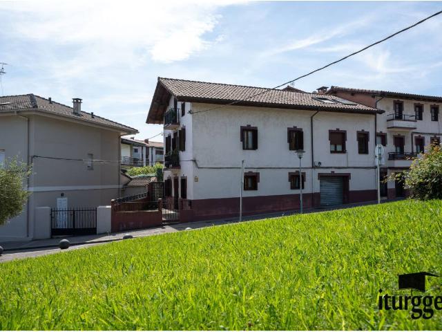 Casa en venta en Gernika-lumo, Guipúzcoa