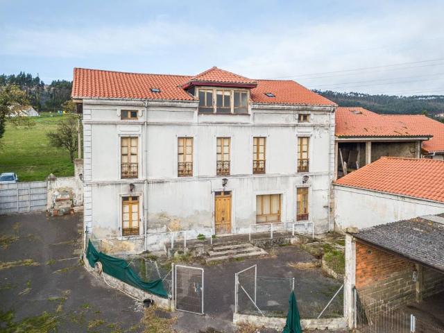 Casa en venta en La Reboria, Gijón