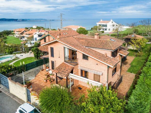 Casa en venta en Gijón, Asturias