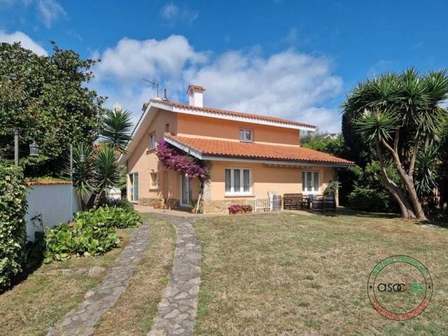 Casa en venta en Gijón, Asturias