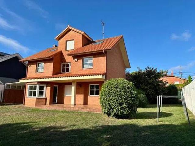 Casa en venta en Gijón, Asturias
