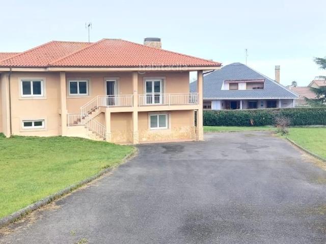 Casa en venta en Gijón, Asturias