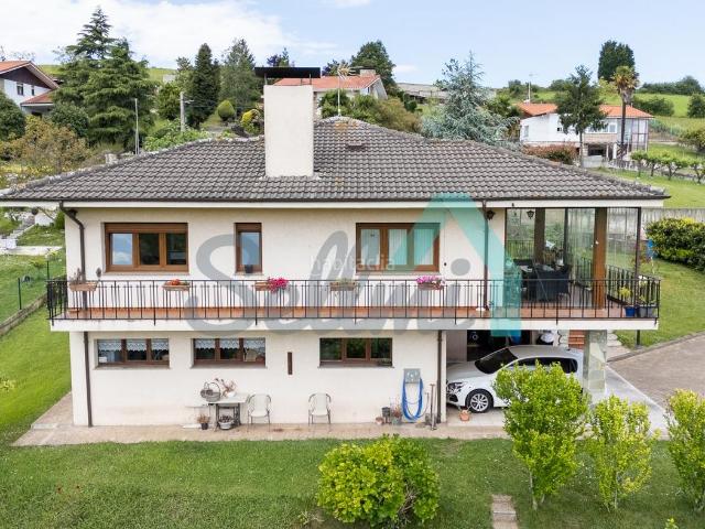 Casa en venta en Gijón, Asturias
