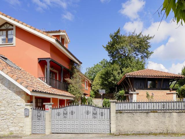 Casa en venta en Gijón, Asturias