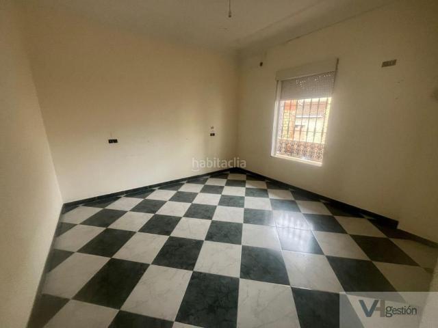 Casa en venta en Gilena, Andalucía