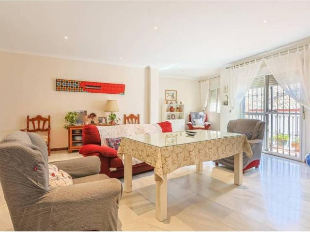 Casa en venta en Gines, Sevilla