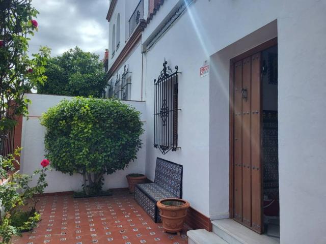 Casa en venta en Gines, Andalucía