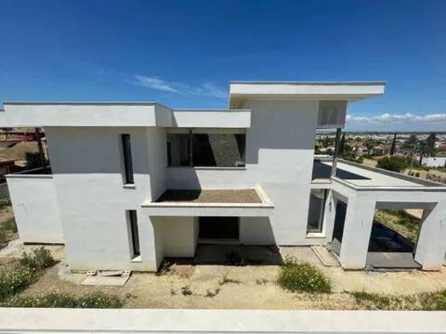 Casa en venta en Gines, Andalucía