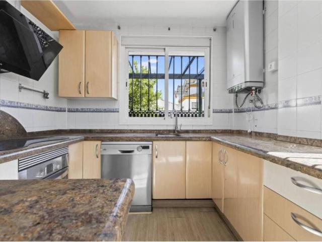 Casa en venta en Gines, Andalucía