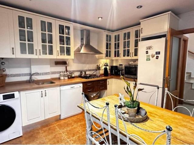 Casa en venta en Gines, Andalucía
