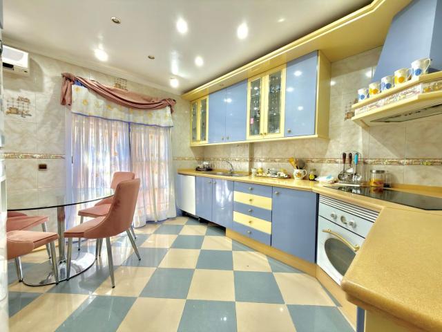Casa en venta en Barrio de Nicolás, Gines