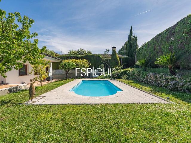 Casa en venta en Montilivi, Gironès