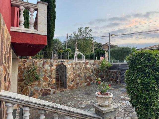 Casa en venta en Girona, Montilivi