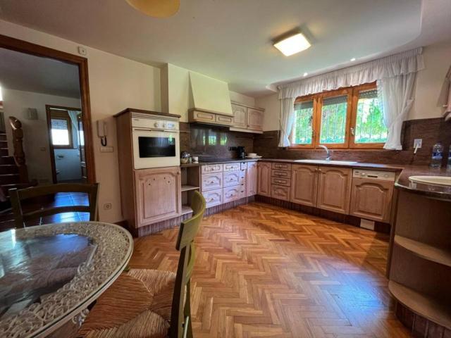 Casa en venta en Girona, Montilivi