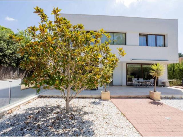 Casa en venta en Godella, Valencia