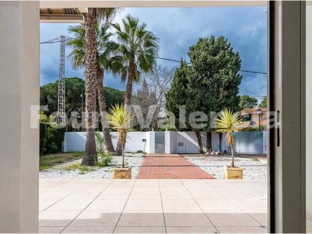 Casa en venta en l'Horta Nord, Valencia