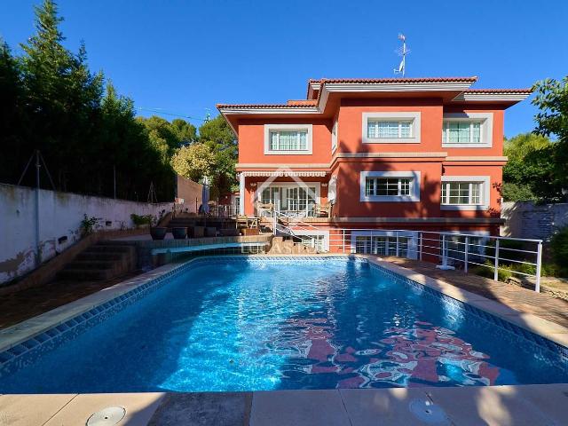 Casa en venta en Godella, Valencia