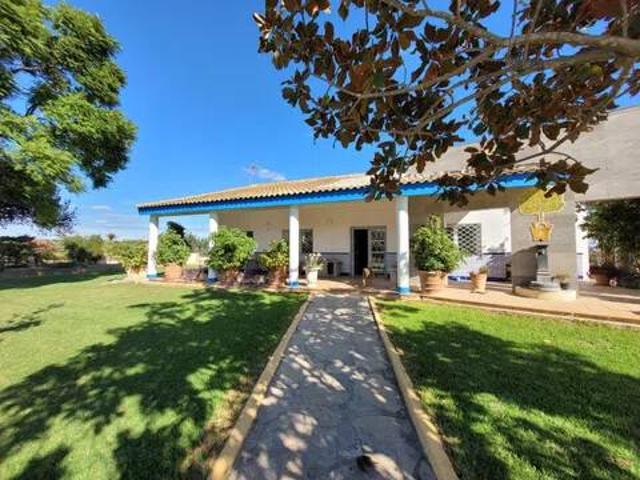 Casa en venta en La Hoya de Buñol, Valencia