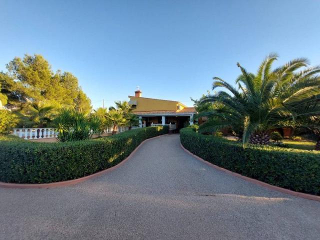 Casa en venta en Godelleta, Valencia